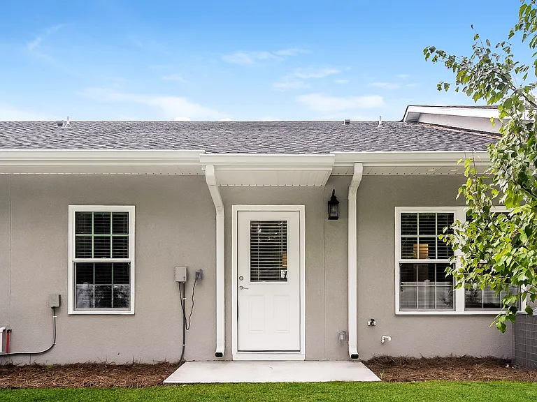 1022 Walker Point Way — Photo 23