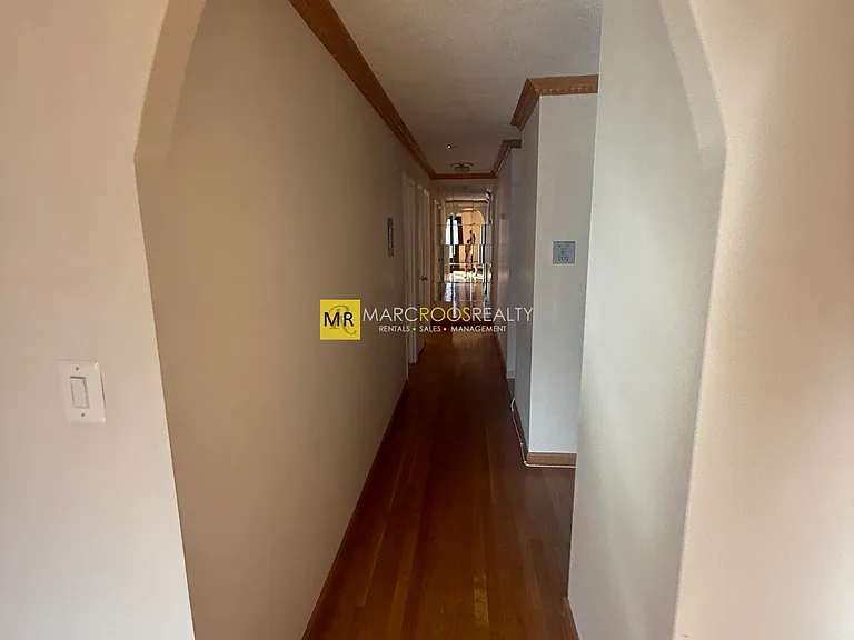 1030 Bennington St #5 — Photo 5