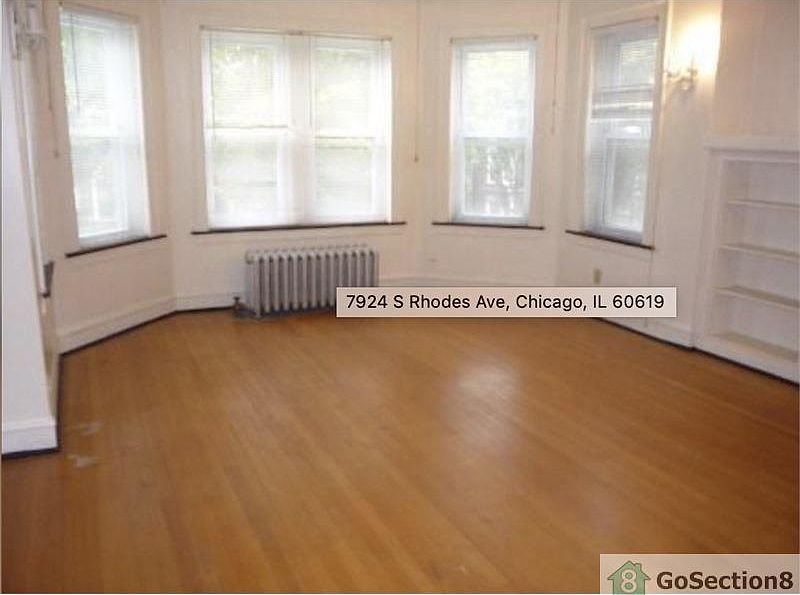 2nd image of 7924 S Rhodes Ave