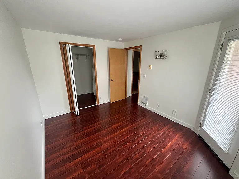 609 Prospect St #202 — Photo 12