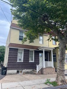 819 7th St, Secaucus, NJ, 07094