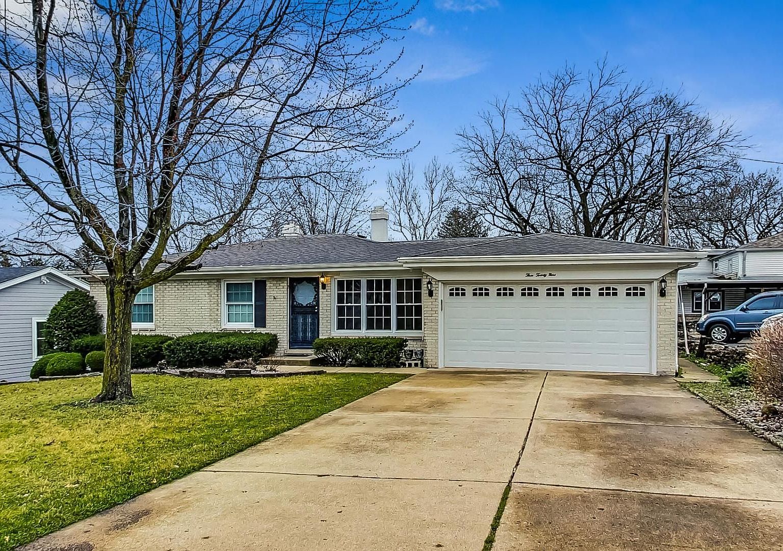 329 Oak Ave, Westmont, IL 60559 Zillow