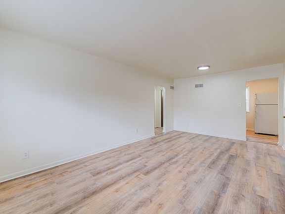 4th image of 5830-44 Bermuda Dr #44A