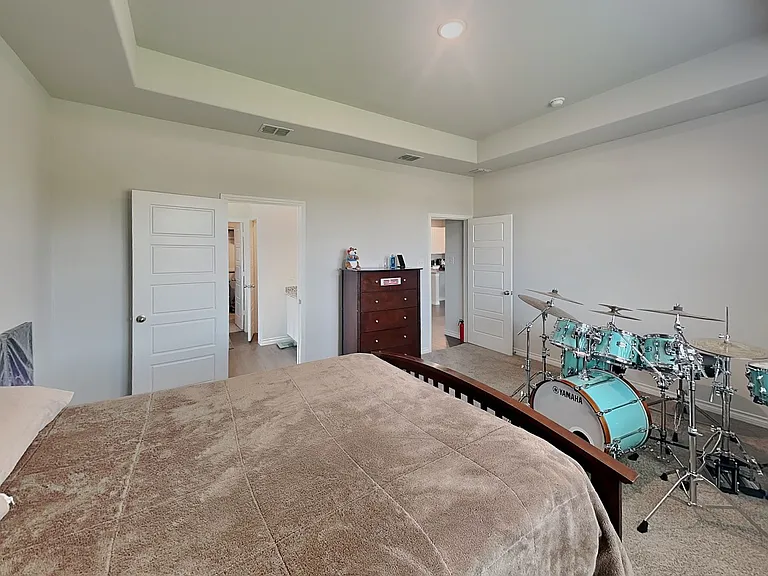 2436 Dahlia Dr — Photo 9