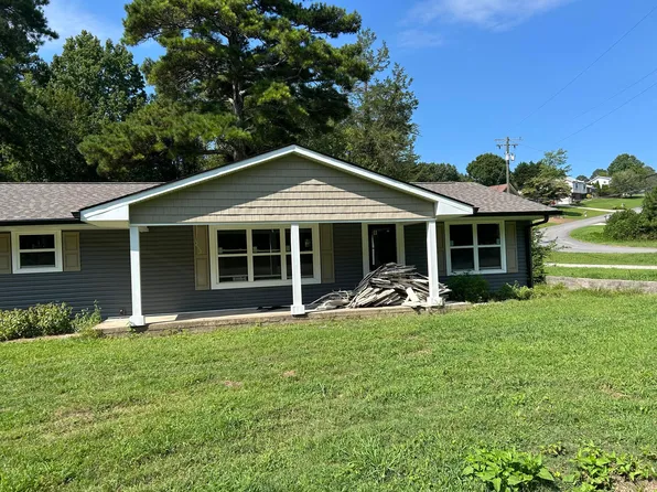 1610 Johnson Rd, Chickamauga, GA 30707