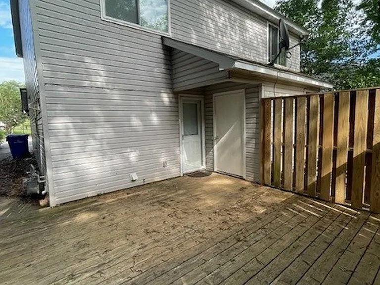 32 Huntsfield Dr #B — Photo 26