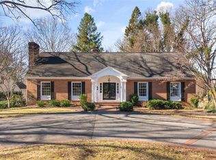 846 Wellington Rd, Winston Salem, NC 27106