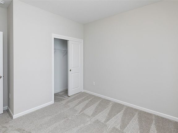 4th image of 1939 17th Southeast St