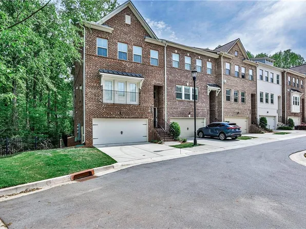 5155 Chesterfield Ln, Atlanta, GA 30338