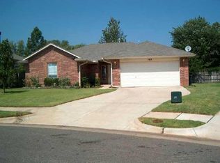 1917 Emerald Brk, Edmond, OK 73003