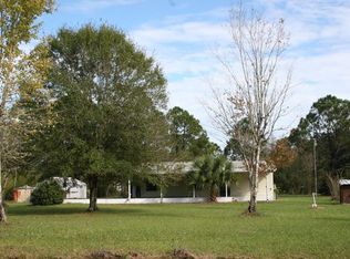 5685 Cypress Dr, Yeehaw, FL 34972