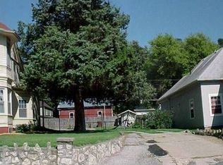 1911 S 17th St, Saint Joseph, MO 64503