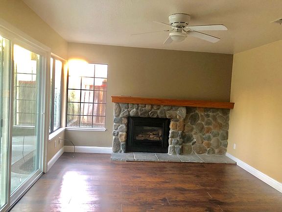 2nd image of 2120 Largo Ct