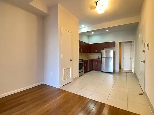 Rented by REAL New York | media 28