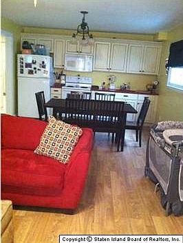 5th image of 406 Elverton Ave