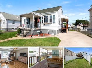 11 Marie Ave, Baltimore, MD 21221