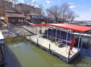 16 Rays Rd, Sunrise Beach, MO 65079