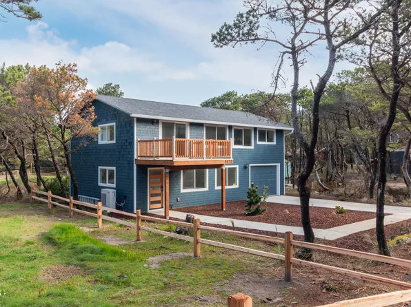 5670 Jasmine Ave, Cloverdale, OR 97112