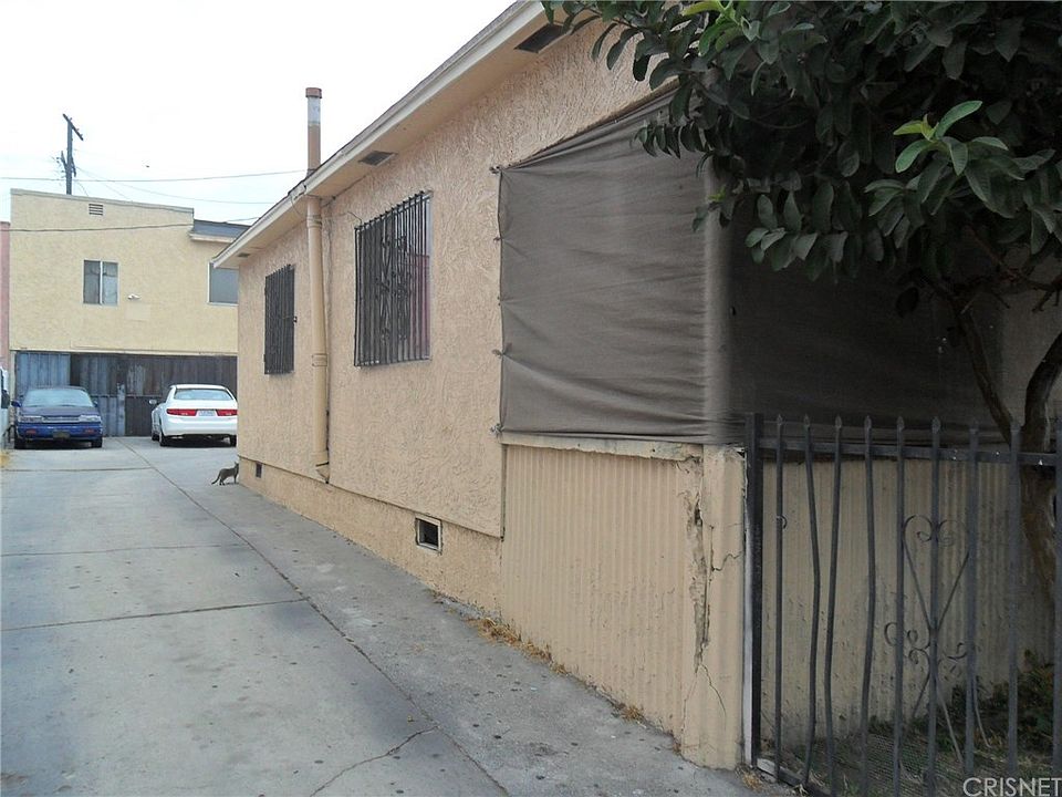 2nd image of 1253 E 68th St