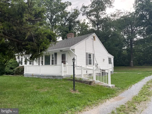 2227 Brucetown Rd, Clear Brook, VA 22624
