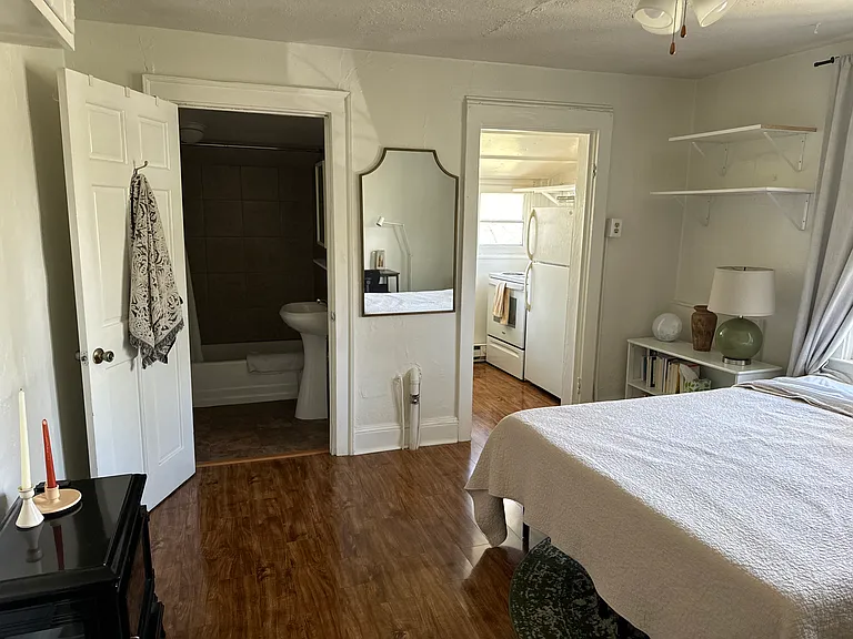 Riverview Dr — Photo 2