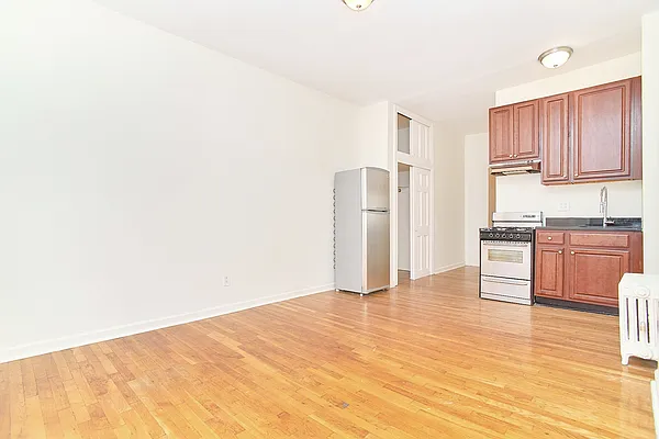 Rented by Living New York | media 12