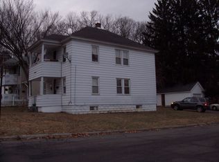 28 Goodwin St, Springfield, MA 01151