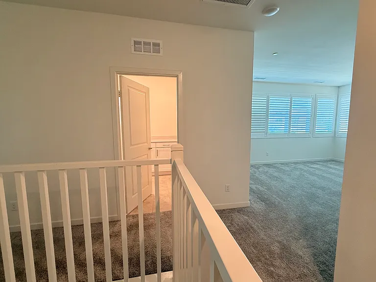 2622 E Scarlett Ln — Photo 33