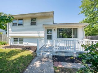 105 Orchard Dr, Cape May, NJ 08204