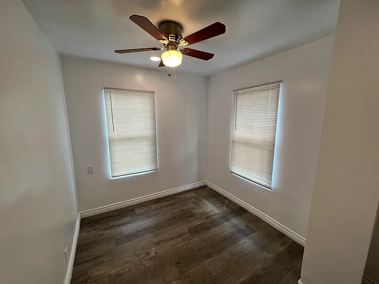 437 Oildale Dr — Photo 22