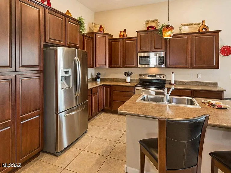 60065 E Arroyo Vista Dr — Photo 8