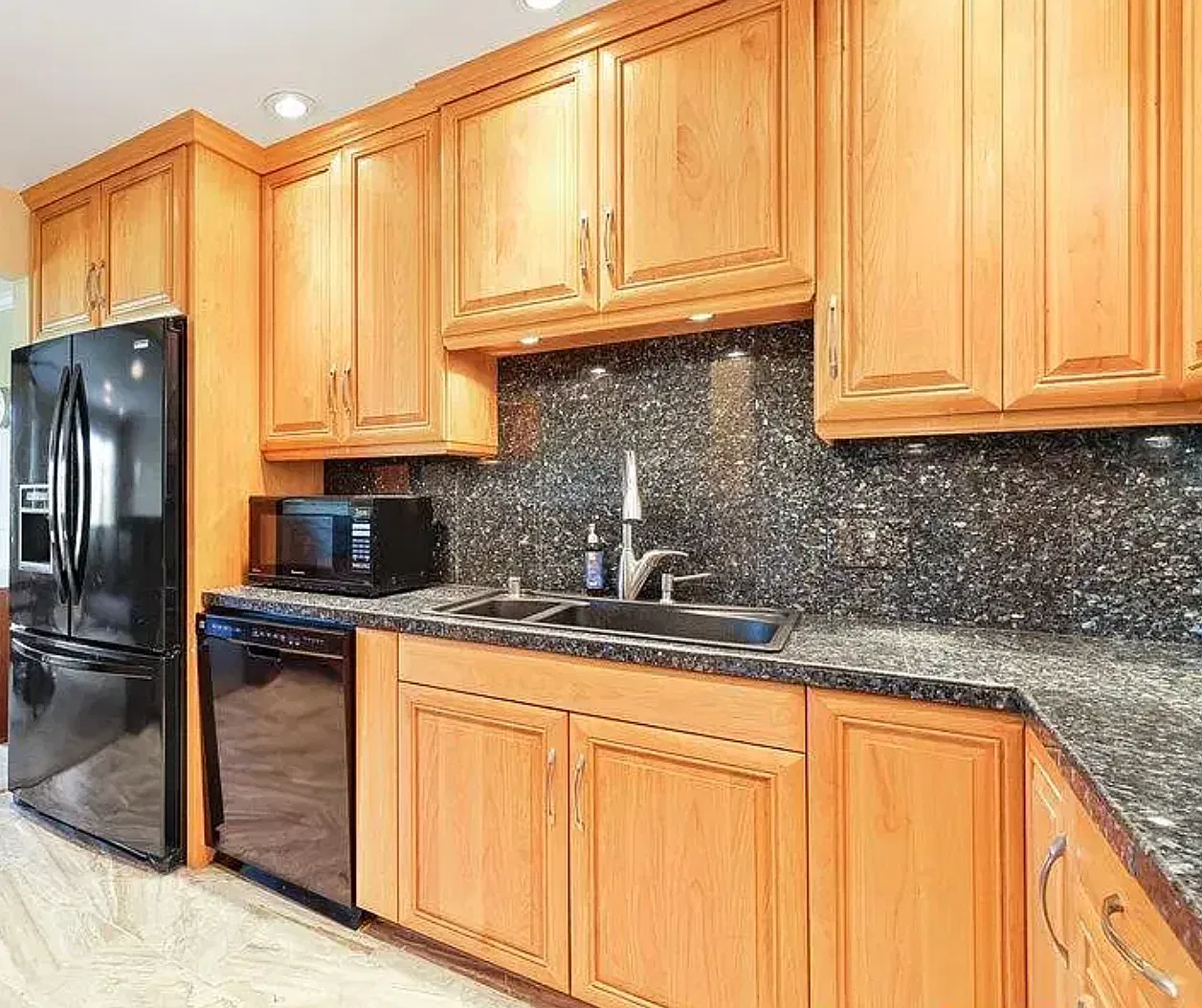 2 bed, 1471 sqft, $4,300 — Photo 3