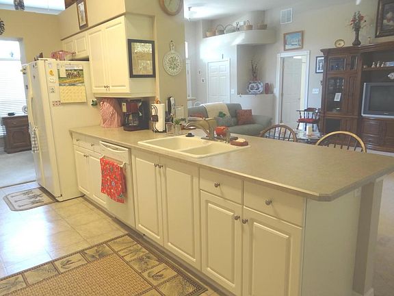 4th image of 1882 Creekwater Blvd