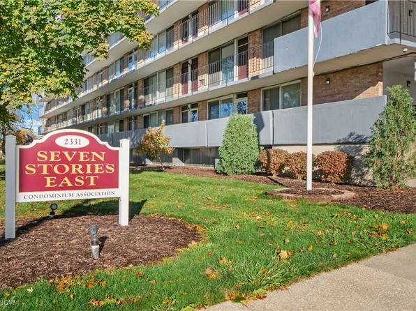 2331 E Market St APT 204, Akron, OH 44312