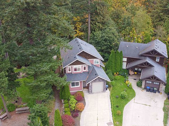 3rd image of 66074 Ogilview Dr