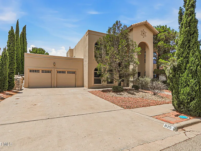 825 Dulce Tierra Dr — Photo 1