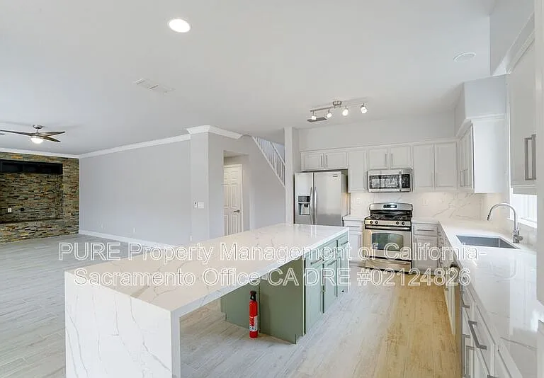 4909 Concordia Dr — Photo 12