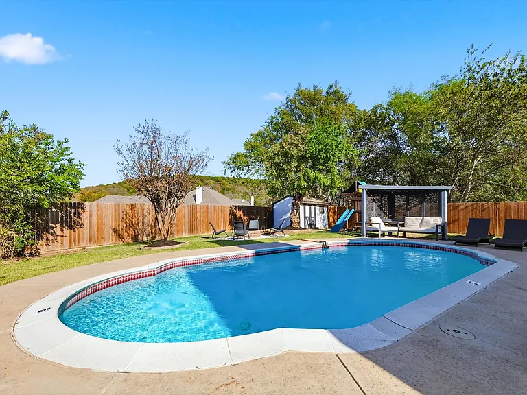 6440 Knoll Ridge Dr — Photo 33