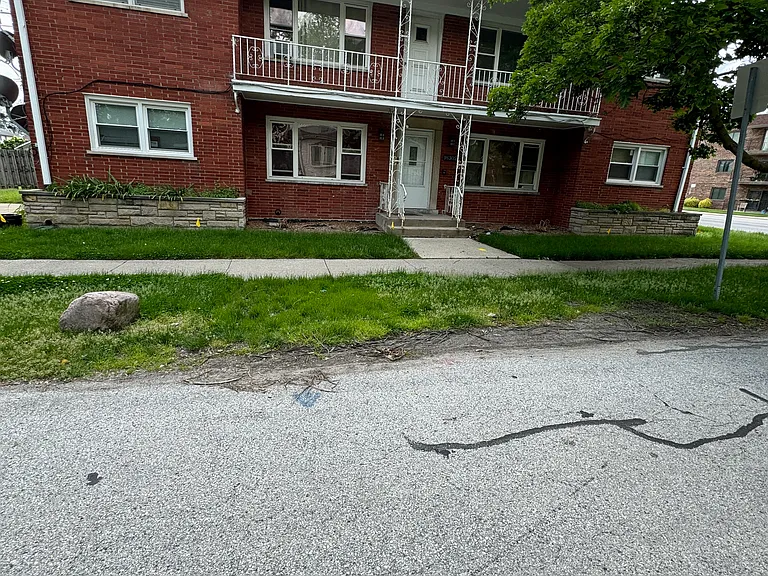 18302 Cowing Ct #2N — Photo 10