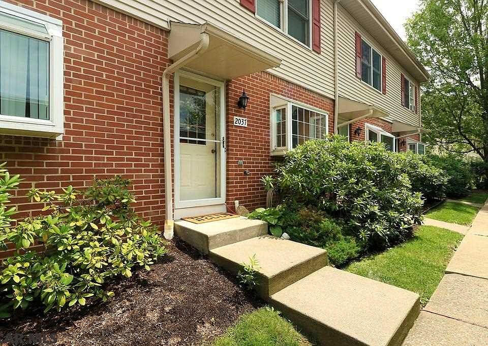 1st image of 2037 Mary Ellen Ln