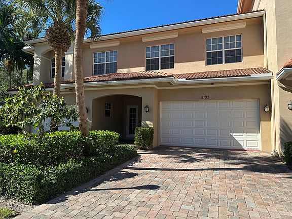 2nd image of 5103 Artesa Way W