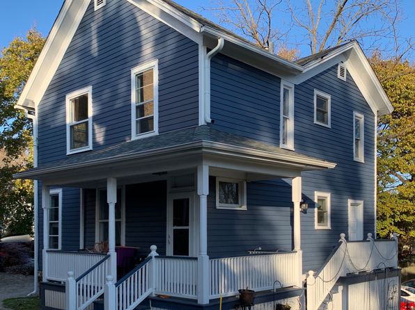 265 Douglas Ave APT 2