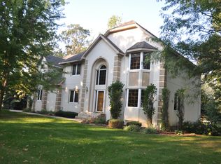 101 Shady Oaks Ln, Lake Mills, IA 50450
