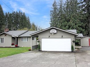 103 Lone Maple Dr, Castle Rock, WA 98611