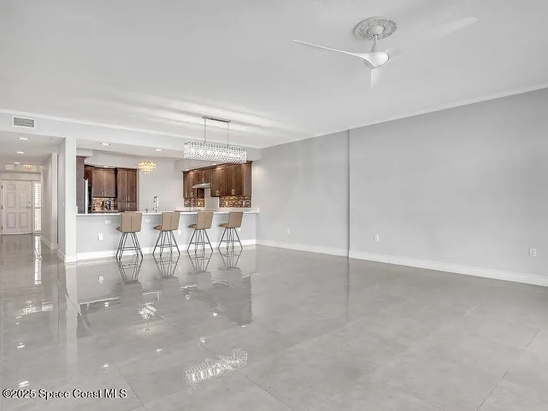 1435 S Harbor City Blvd #703 — Photo 13