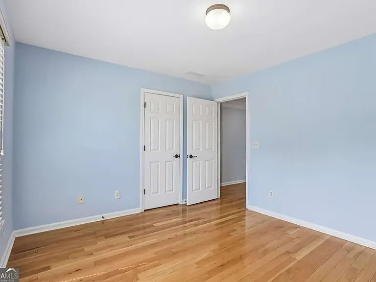 810 Freedom Way — Photo 29