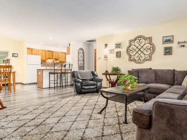 259 Goosepond Rd APT C, Newark, OH 43055