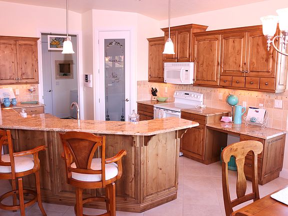 Open Kitchen