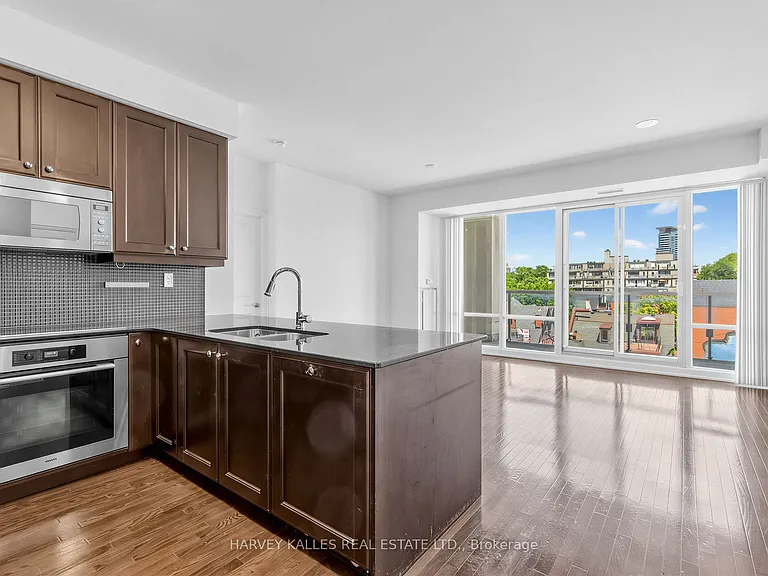 1 Bedford Rd #421 — Photo 12