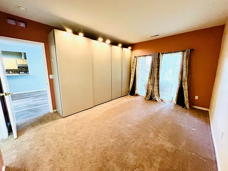 16836 Dover Dr #10 — Photo 21